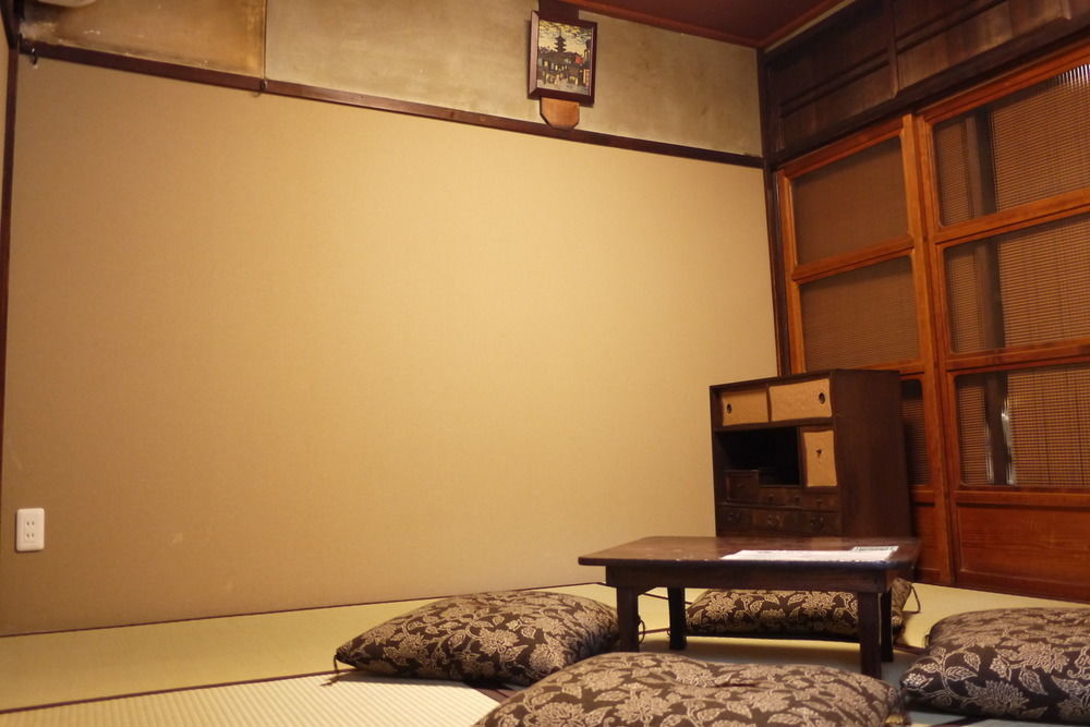 Guest House Taiko-Ya Bettei 180 Year Old Authentic Traditiona House Kyoto Exterior photo